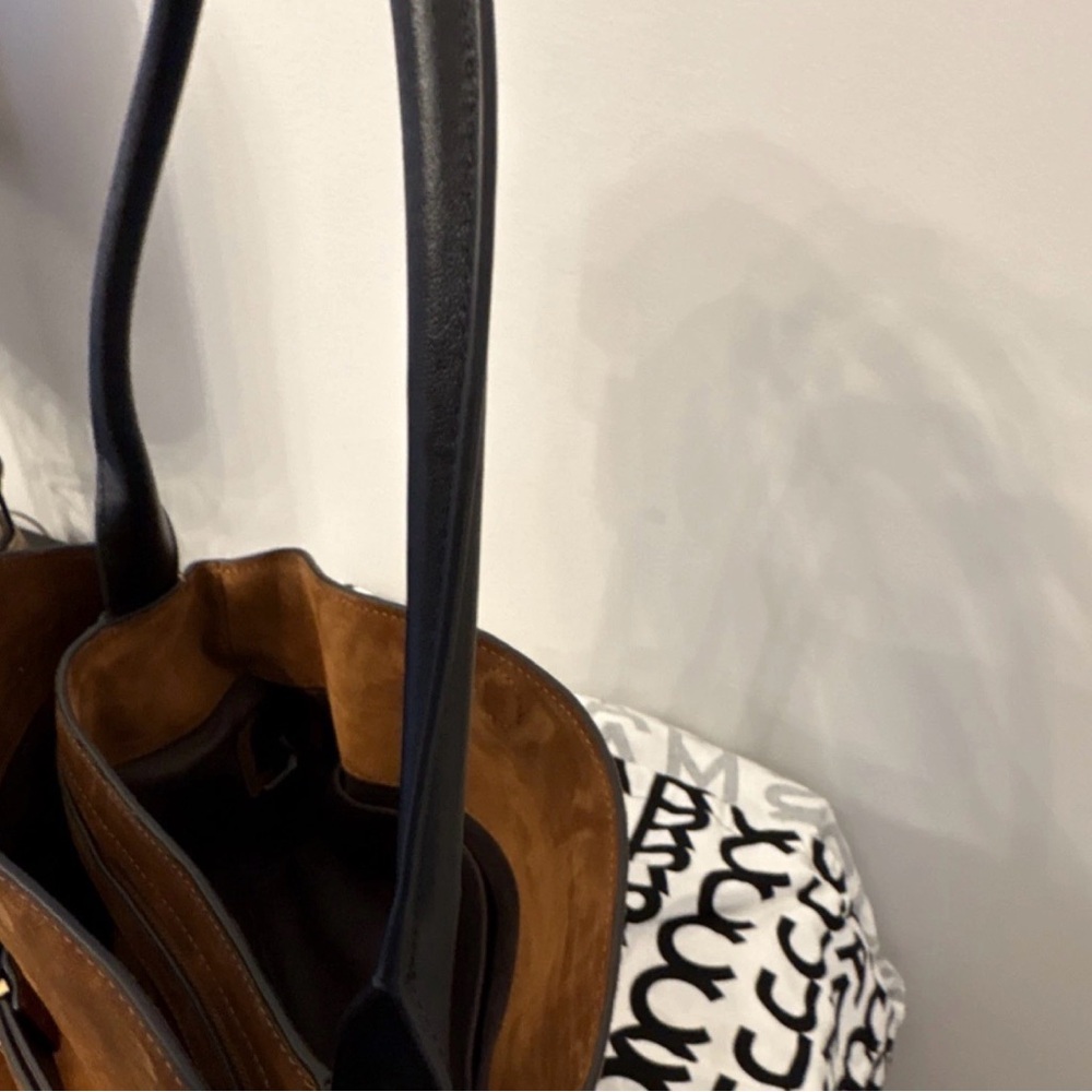 Marc Jacobs Brown Suede Dakota  Satchel Belt-Detail Shoulder Bag Black Handles - Picture 9 of 9